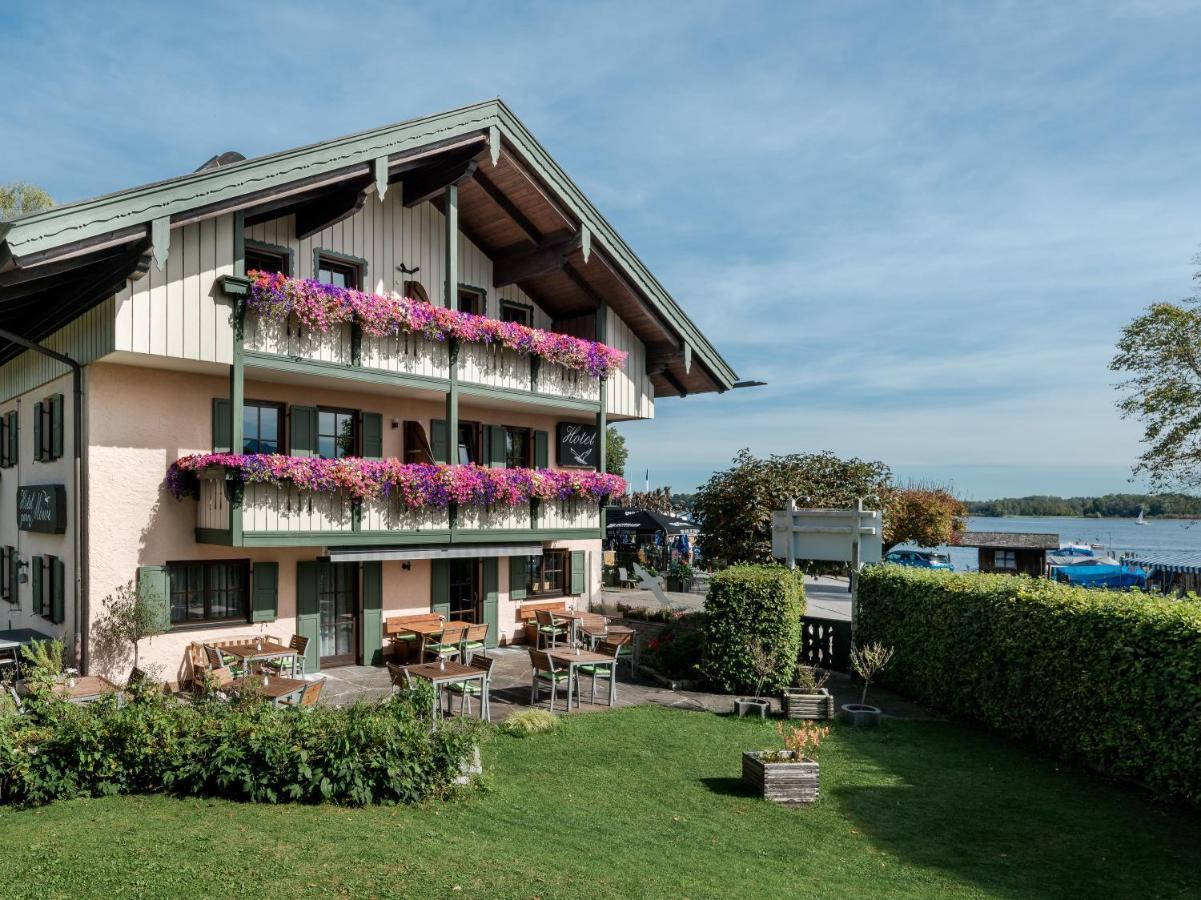Hotel Garni Moewe Am See 프리엔암치엠시 외부 사진